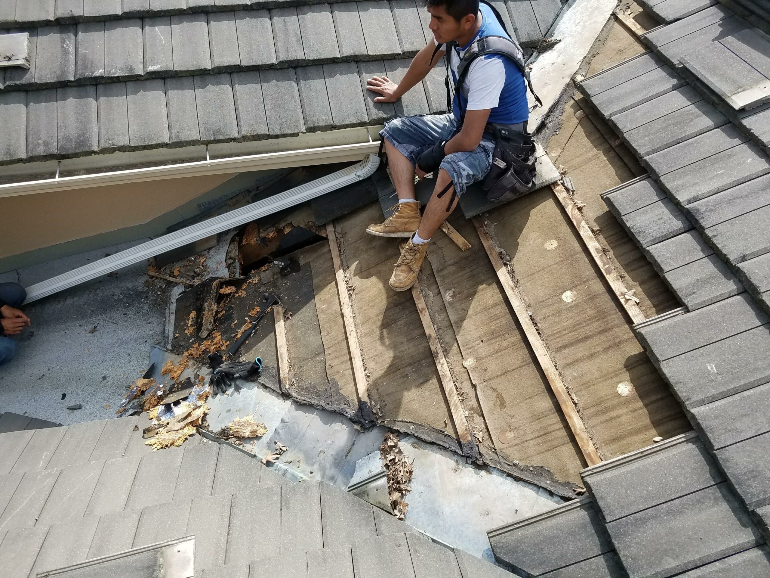 dayton-contracting-roof-repair-services-